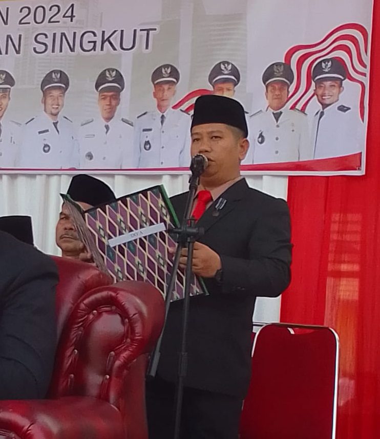 pembacaan Doa oleh Kepala KUA kec. Singkut