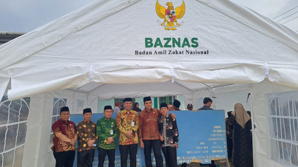 Kepala KUA Singkut Dampingi Kepala Kemenag Sarolangun Dalam HUT Baznas Srolangun KE-25